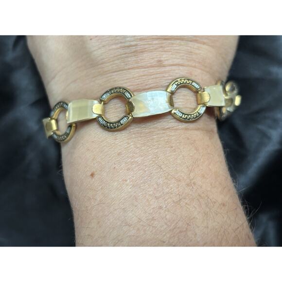 Vintage Spanish Faux Damascene Lucite Link Bracelet Gold Tone 8" Long - Picture 8 of 8